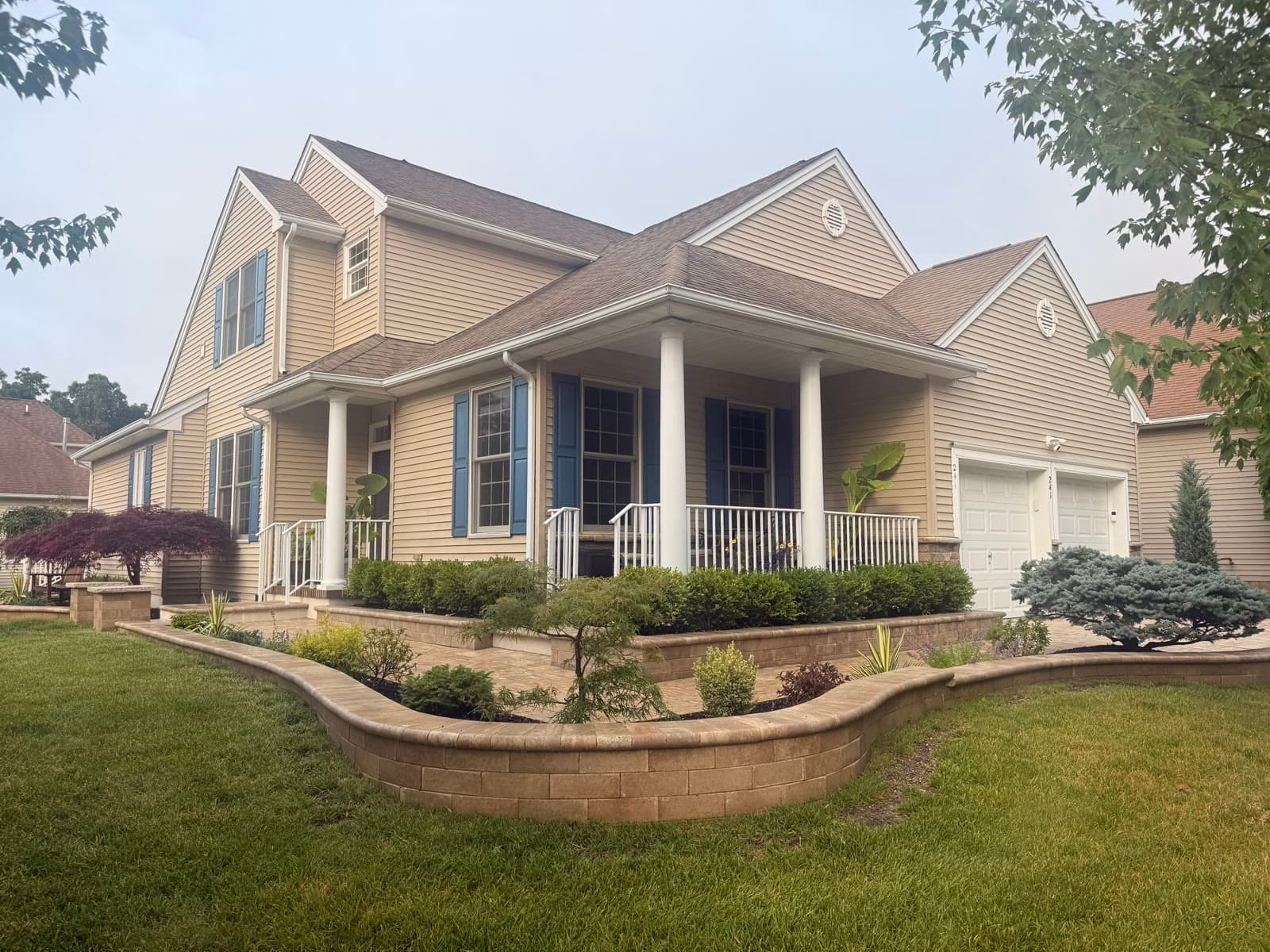 Finished home with a landscaped front yard — Green Apple Roofing, New Jersey